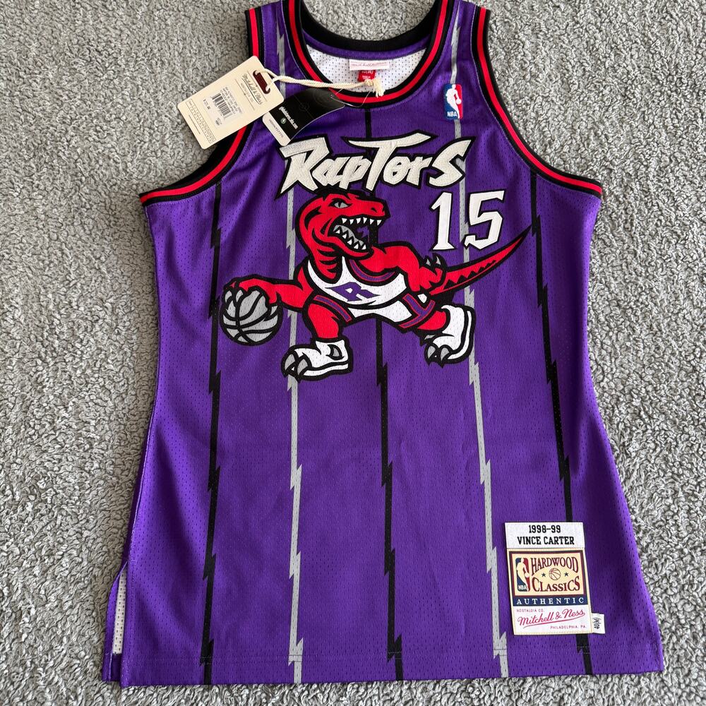 NWT 100% Authentic Vince Carter Mitchell Ness 98 99 Raptors Jersey Size 40 M Men
